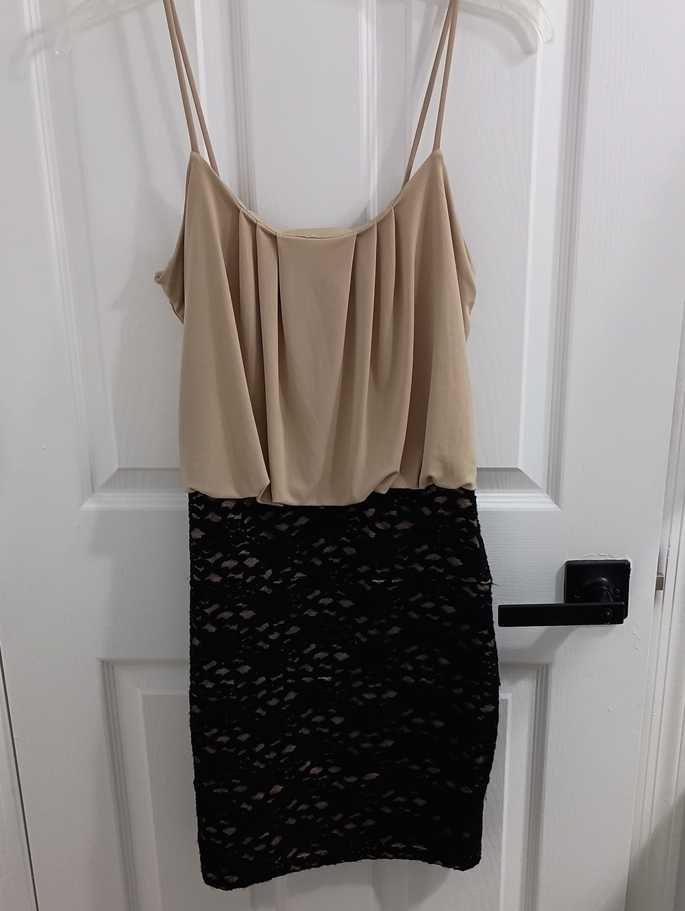 Sweet Storm Beige and Black Strappy Lace Dress SZ L